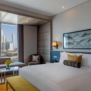 מלון Taj Jumeirah Lakes Towers, דובאי